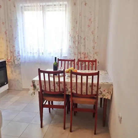 Ivica & Boja סטאריגרד-פקלניצה