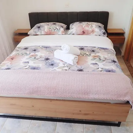 Apartment Ivica & Boja Starigrad Paklenica